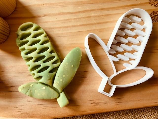 Banksia Pod Bio Cutter