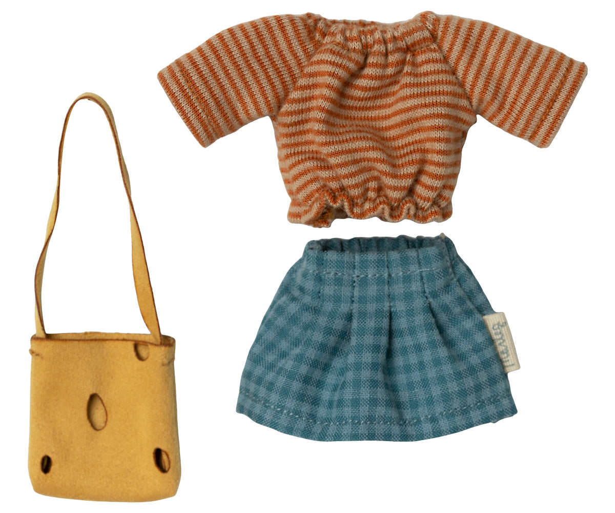 Mum Clothes For Mouse